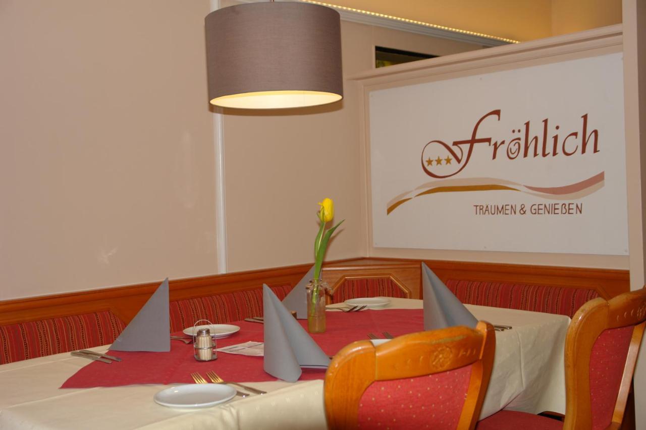 Hotel-Restaurant Froehlich Kaiserslautern Esterno foto